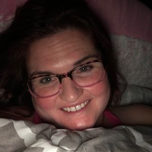 Meet your Posher, Jenn